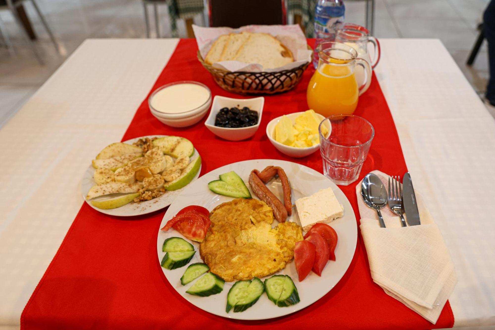 Hotel Boutique Buzi Берат Екстер'єр фото